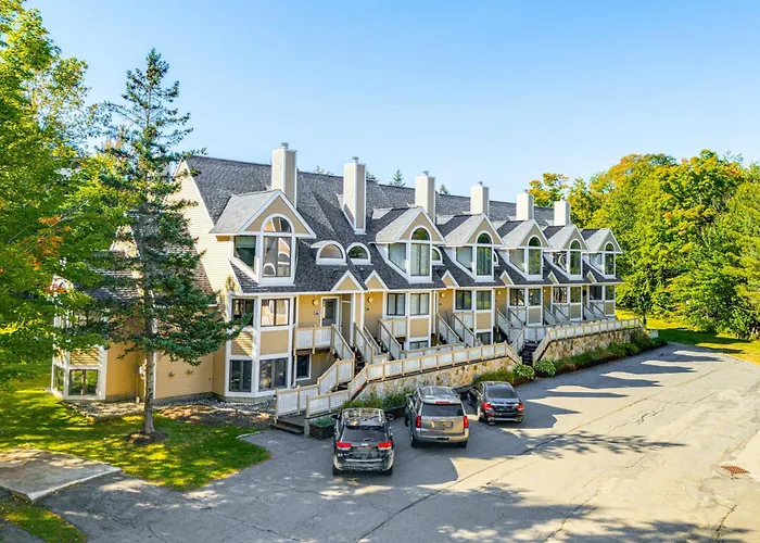 Walk To Ski Lift: Spacious Condo In West Dover!