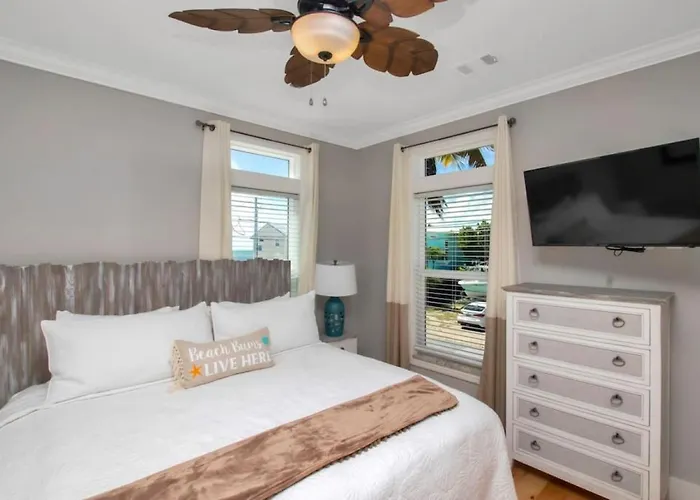 Ocean Breeze Oasis With Great Boating Access