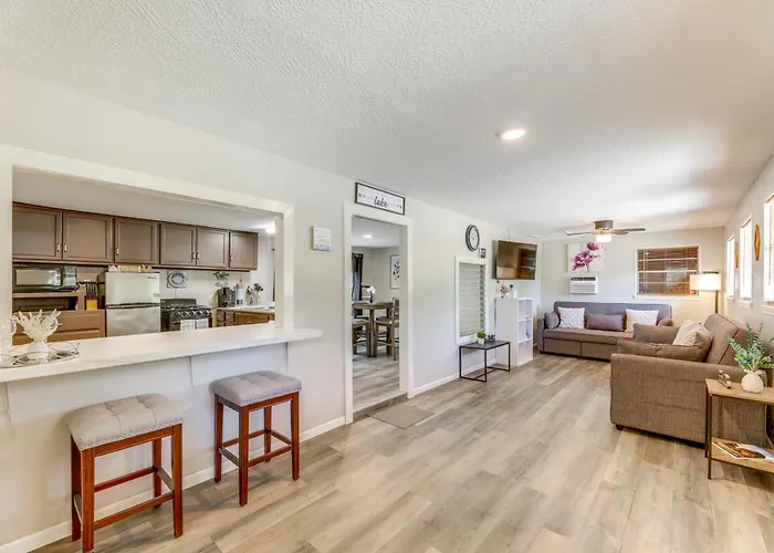1 Mi To Somerville Lake: Home W/ Spacious Yard