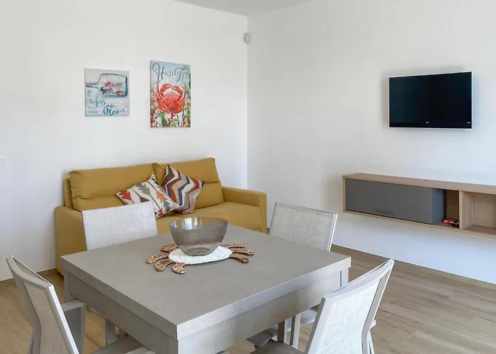 1 Bedroom Amazing Apartment In Marina Di Modica
