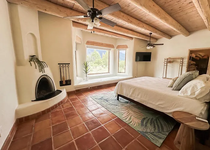 Slope & Sage Hideaway In Taos