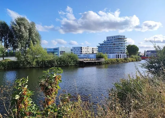 Caen Au Fil De L'Eau