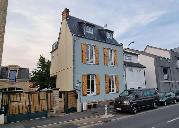Caen Au Fil De L'Eau