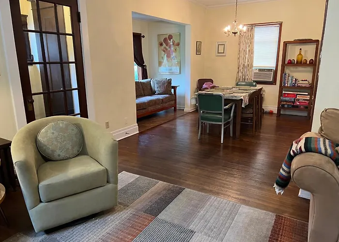Whirlpool Cottage