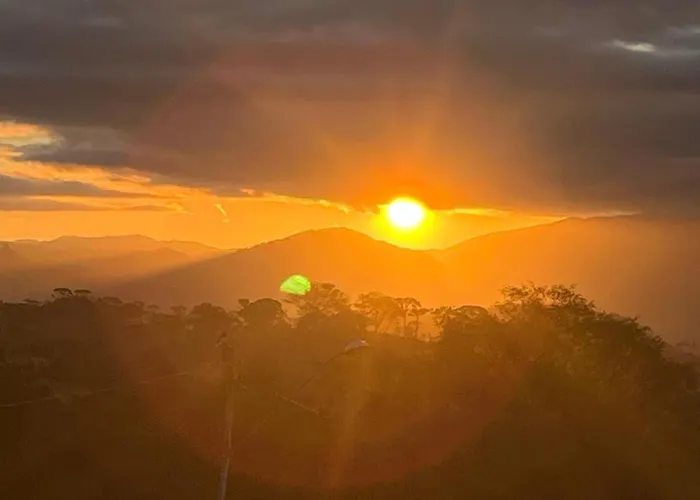 Chalé Estância da Pinha seu Refúgio na Montanha