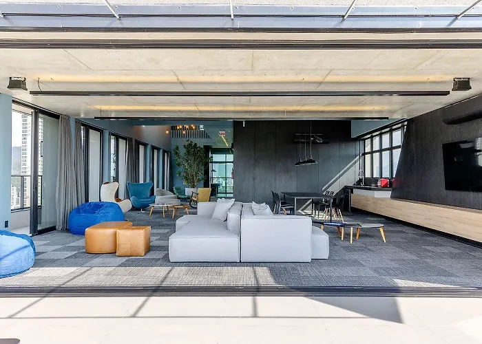 Loft próximo a Vila Germânica e FURB com vaga.