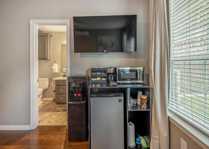 Palmer Hotel Suite Retreat In The Heart Of Houston