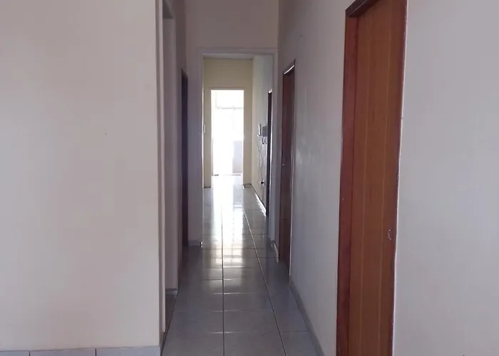 Hospedagem Da Cris