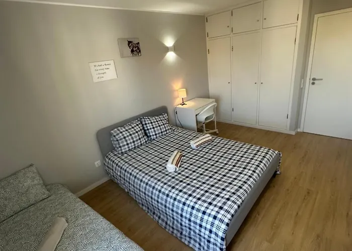 Pereira Azurara 3 Quarto 4