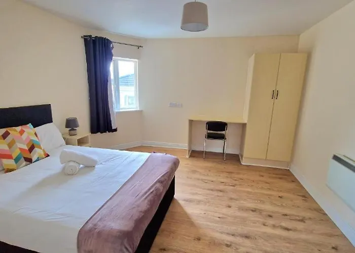 Five Bedroom Apartment Athlone