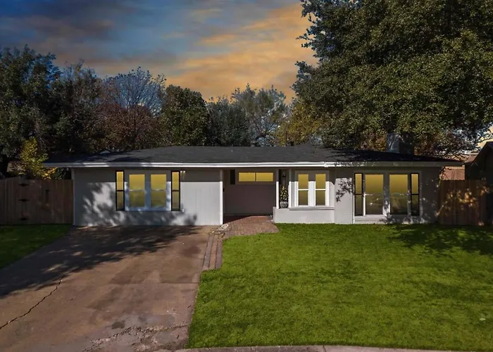 Spacious Luxurious House Big Groups And Pool