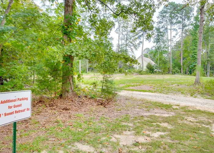 Chapin Home Near Boat Launch & Lake Murray!