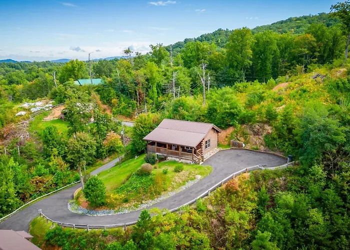 Journey'S End - Mountain Views From Your Hot Tub!