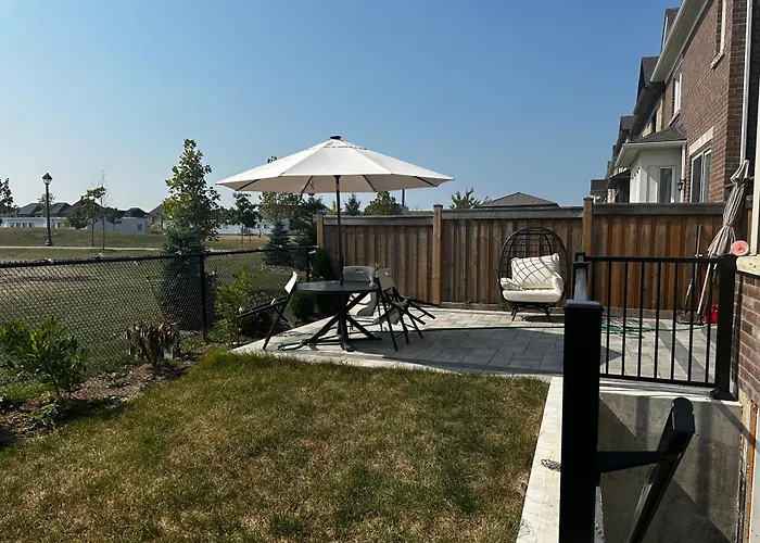 Luxury Basement Apartment In Oakville Monthly Stays Only