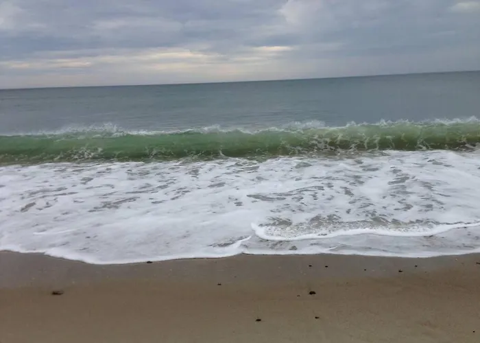 A Cozy Place At Fieldstone Beach