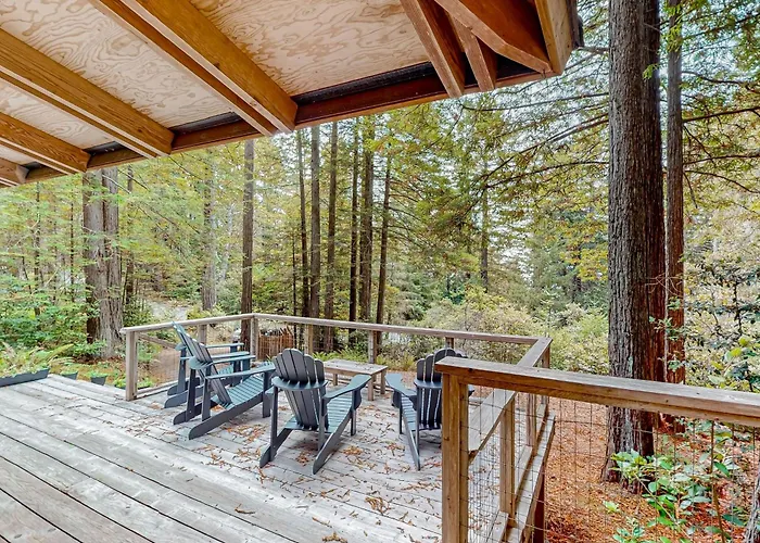 Windsong Redwood Retreat