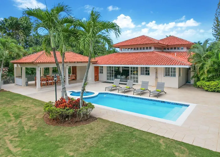 Amazing Villa In Casa De Campo With Included In Price Maid And Waiter
