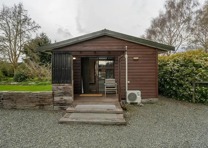 Te Anau Cottage
