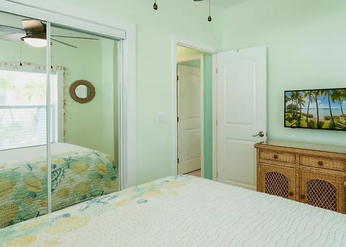 Turtle Cove Views By Last Key Realty