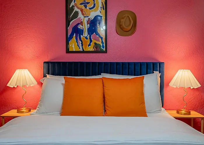 Cozy Winter Getaway Heated Pool L Family Friendly