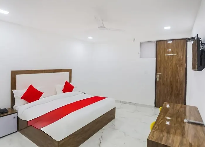 Hotel Kalka Ji