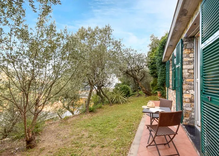 2 Bedroom Gorgeous Home In Recco