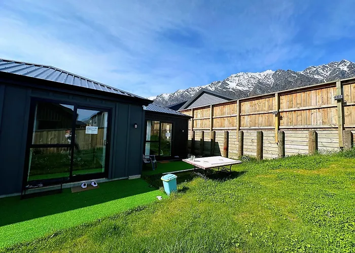 Hanleys Private Room Near Ski Airport