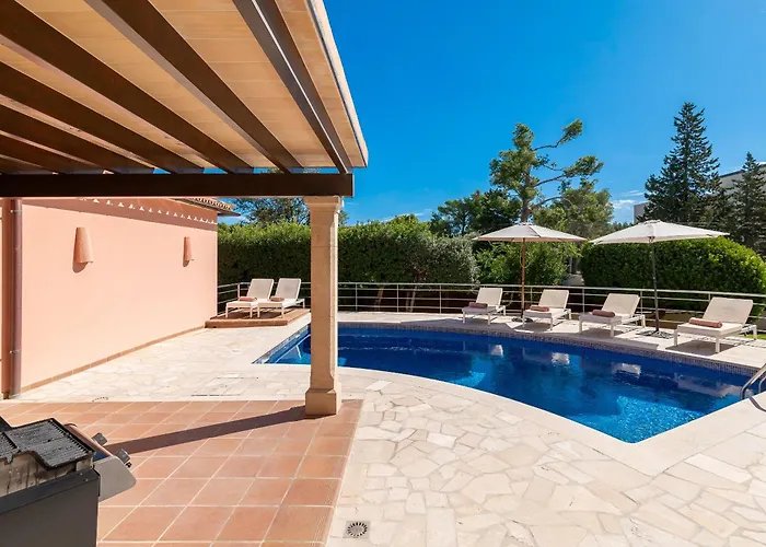 Beach Villa Margot By Sealand Villas