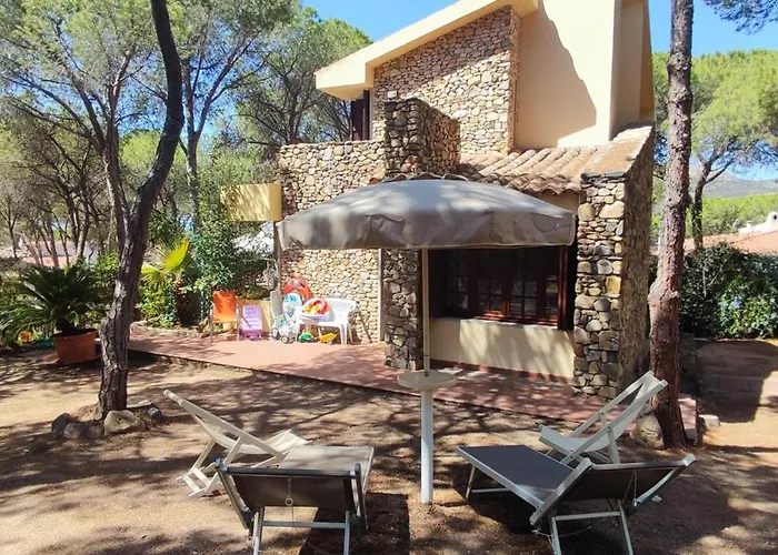 Villa Giancarla Santa Margherita Di Pula - Indipendente - Parcheggio Privato - 250 M Dal Mare