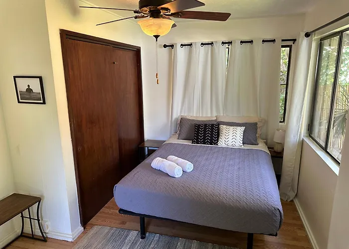 Great Location, Right By Beaches And Snorkeling!