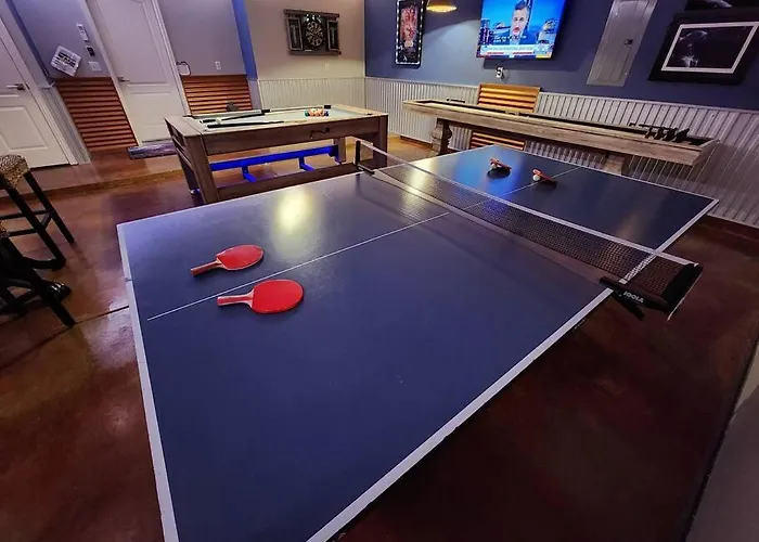 Magnificent Home, Game-Room, Close To Everything