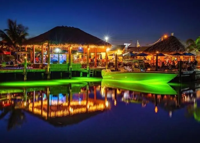 Luxury Waterfront Home With Heated Pool & Hot Tub