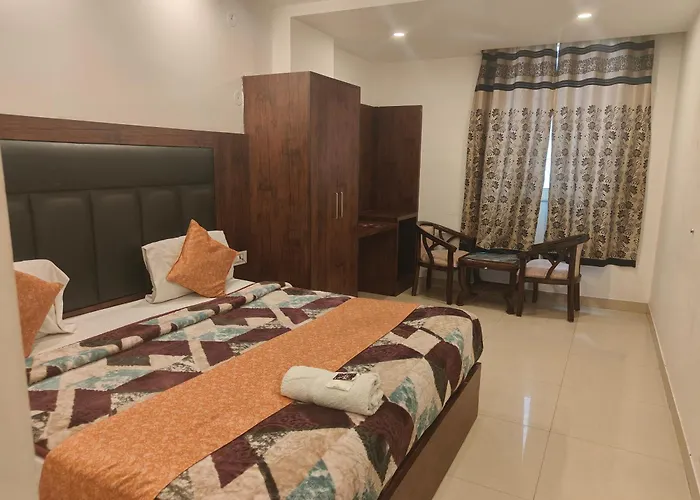 Hotel Caves Suite Delhi Airport