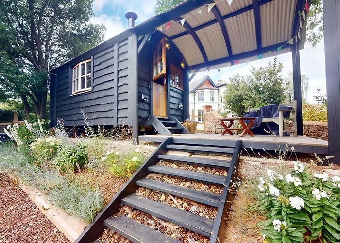 The Woodmans Hut Minehead