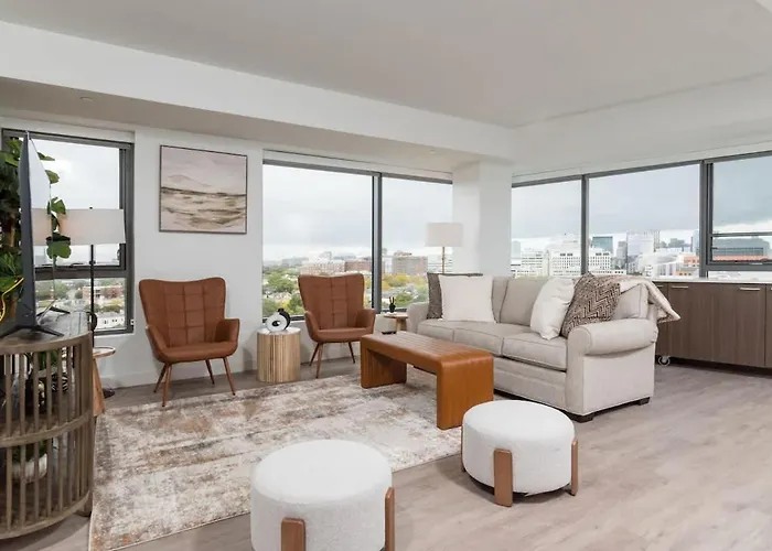 Central Penthouse Harvard Mit Spacious Gym & Work