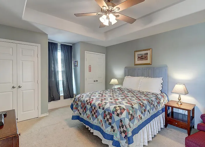 Buttercup Cottage Bv6