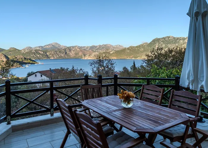 Almond Tatil Evi