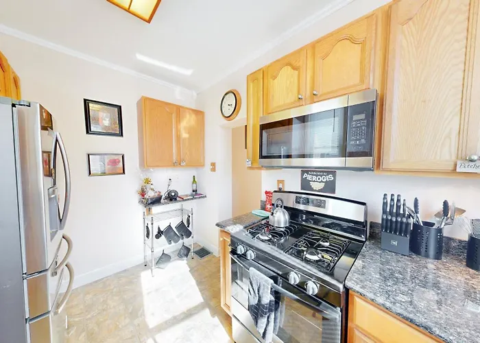 Entire Big Family Home Close To Zoo And Events - Private Patio And Firepit