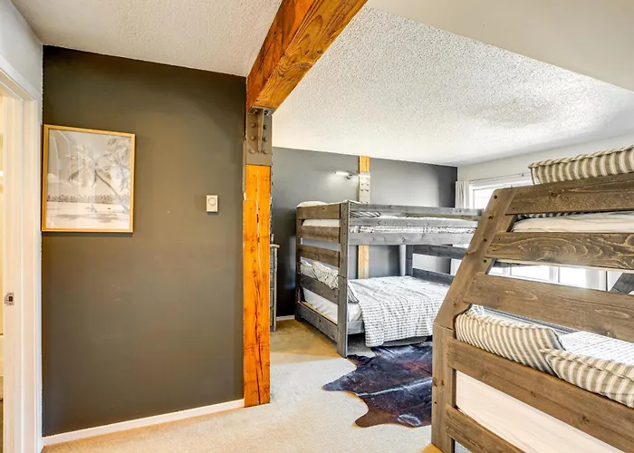 Walk To Lift: Mtn-View Crested Butte Condo W/ Loft