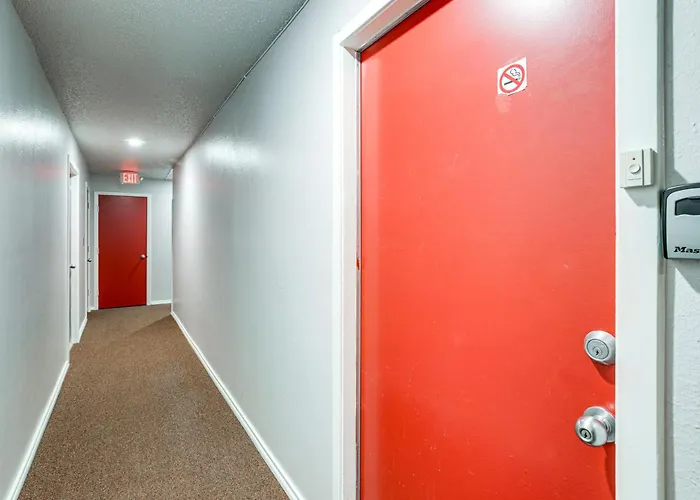 Walk To Lift: Mtn-View Crested Butte Condo W/ Loft