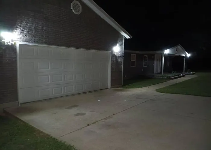 A Home Away From Home, Near Fort Leonard Wood