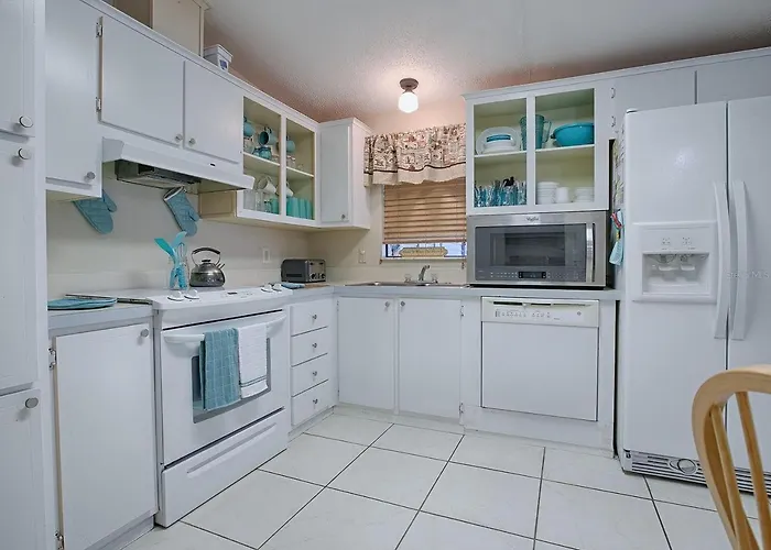 Villages 2Bed Room 2 Bath Near Orange Blossom Country Club