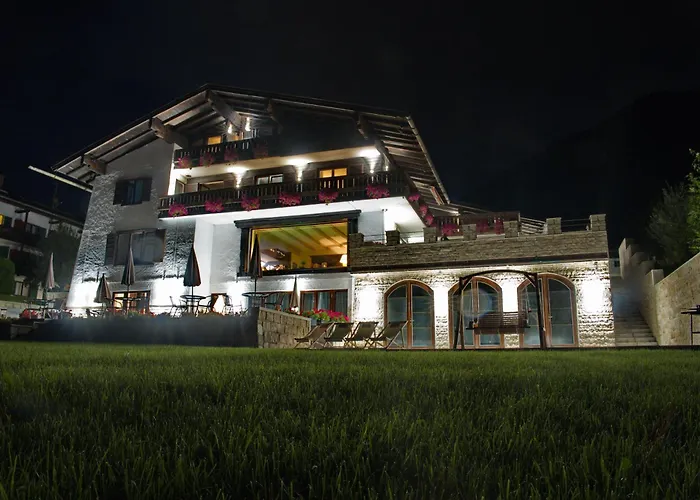 Alpen Hotel "Villa Bello"