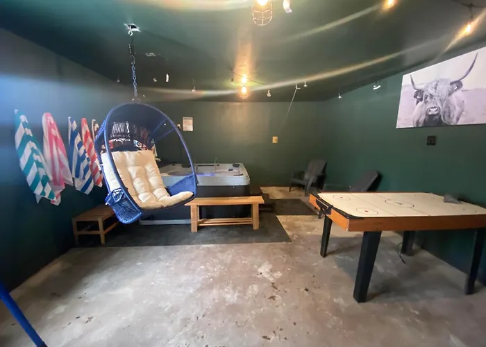 Bluetinyhome With Hottub