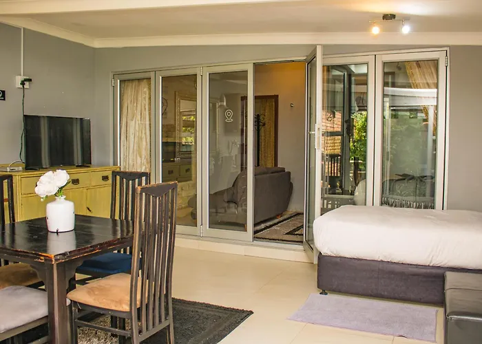 Hutten Heights Lodge By Ilawu