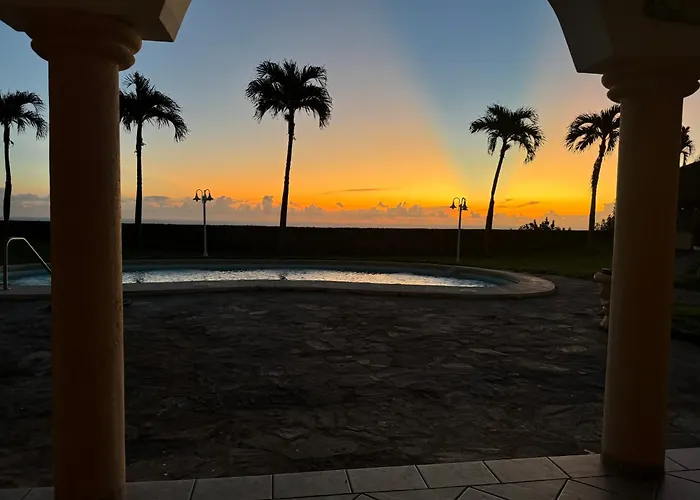 Ocean Breeze Villa Carismar