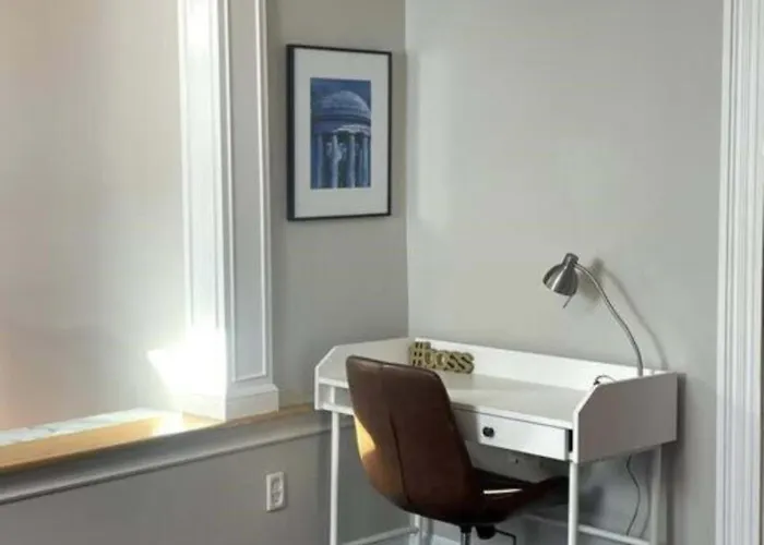 Boutique Capitol Hill Studio Near Us Capitol