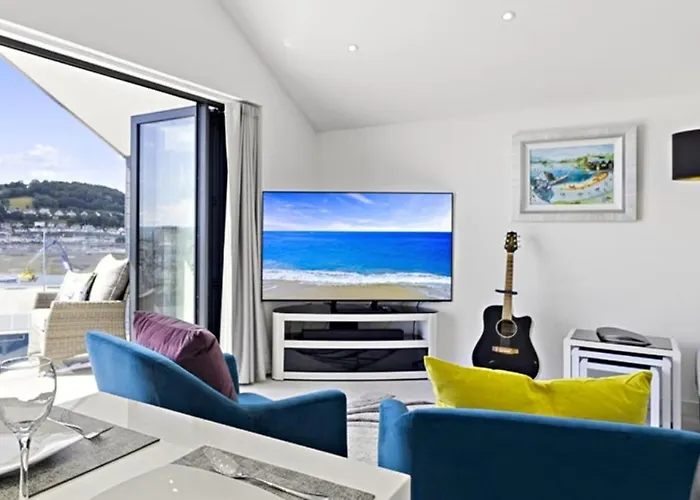 Anchor View Apartment, Sleeps 6