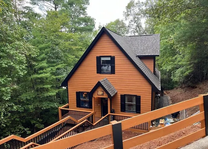 Helen, Ga Bear Paw Haus 4 Bdrm, Sleeps 10, Fire Pit, Pool Table, On Golf Course