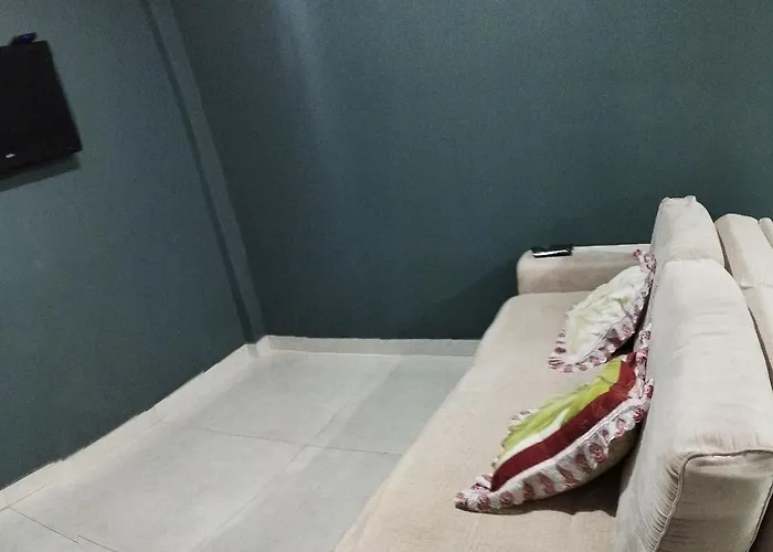 Casa inteira, próximo da BR 040 e 30 km de Brasília